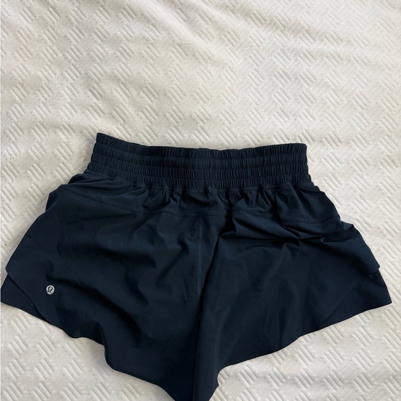 Shake It Out High Rise Running Shorts 2.5” - Picture 2 of 3